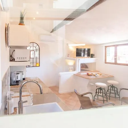 Lejlighed #5 Eagle Nest 5mins Walk Of The Sea Ac Wifi Old Town *