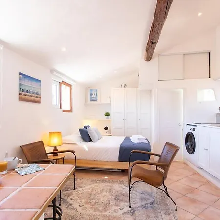 #5 Eagle Nest 5mins Walk Of The Sea Ac Wifi Old Town Lejlighed Nice