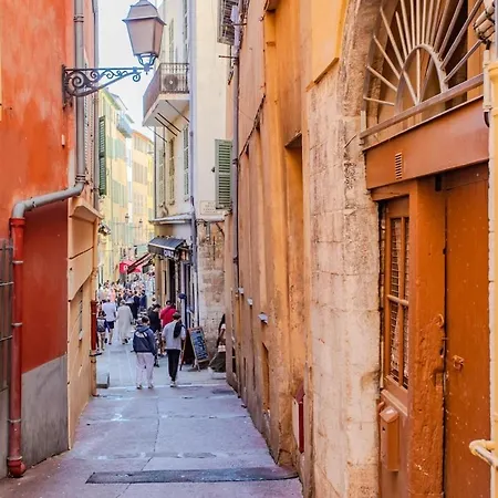 Апартаменты #5 Eagle Nest 5mins Walk Of The Sea Ac Wifi Old Town Ницца